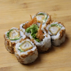 Crispy rolls tempura crevette/mayo/salade